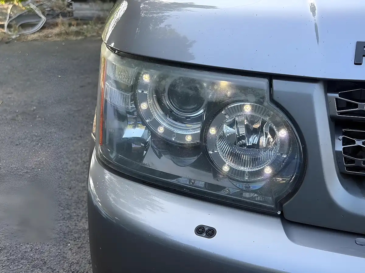 Used 2010 Land Rover Range Rover Sport Hse Grey - Interior and Exterior details 6