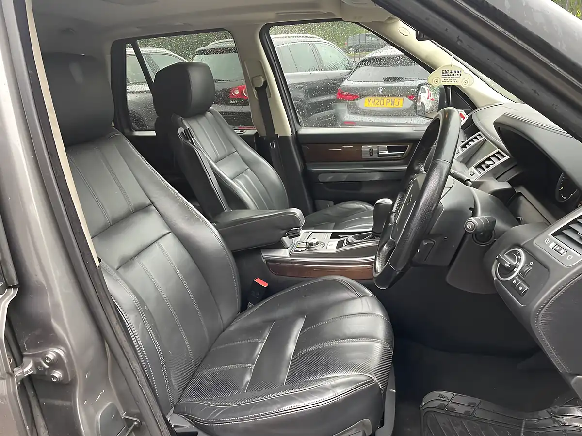 Used 2010 Land Rover Range Rover Sport Hse Grey - Interior and Exterior details 8