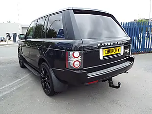 Used 2010 Land Rover Range Rover Vogue Se Black - Interior and Exterior details 5