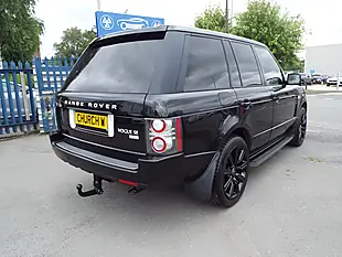Used 2010 Land Rover Range Rover Vogue Se Black - Interior and Exterior details 7