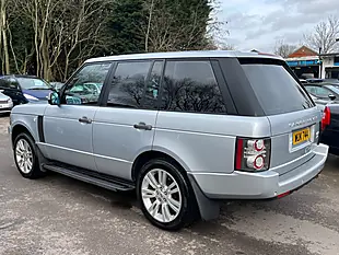 Used 2010 Land Rover Range Rover Vogue Silver - Interior and Exterior details 2