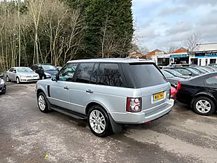 Used 2010 Land Rover Range Rover Vogue Silver - Interior and Exterior details 20