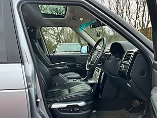 Used 2010 Land Rover Range Rover Vogue Silver - Interior and Exterior details 8