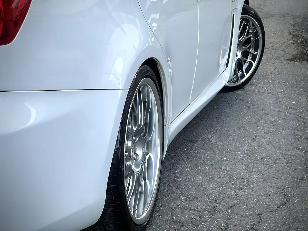 Used 2010 Lexus Isf Kouki White - Interior and Exterior details 12