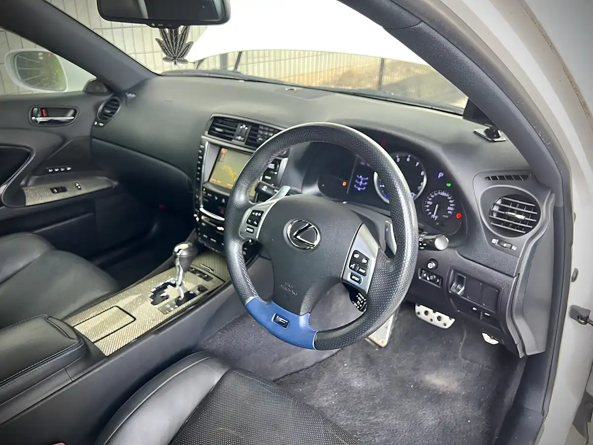 Used 2010 Lexus Isf Kouki White - Interior and Exterior details 20
