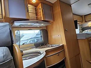 Used 2010 Lmc Liberty TI718 Low Profile Silver - Interior and Exterior details 10