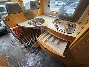 Used 2010 Lmc Liberty TI718 Low Profile Silver - Interior and Exterior details 12