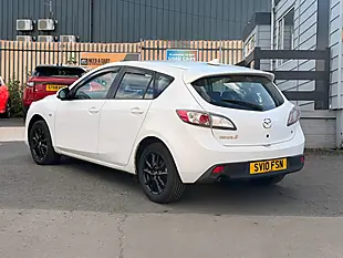 Used 2010 Mazda 3 Ts White - Interior and Exterior details 3