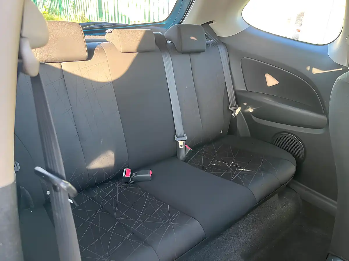 Used 2010 Mazda MAZDA2 Ts Blue - Interior and Exterior details 15