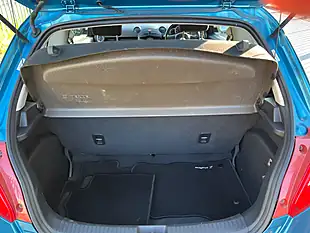 Used 2010 Mazda MAZDA2 Ts Blue - Interior and Exterior details 5