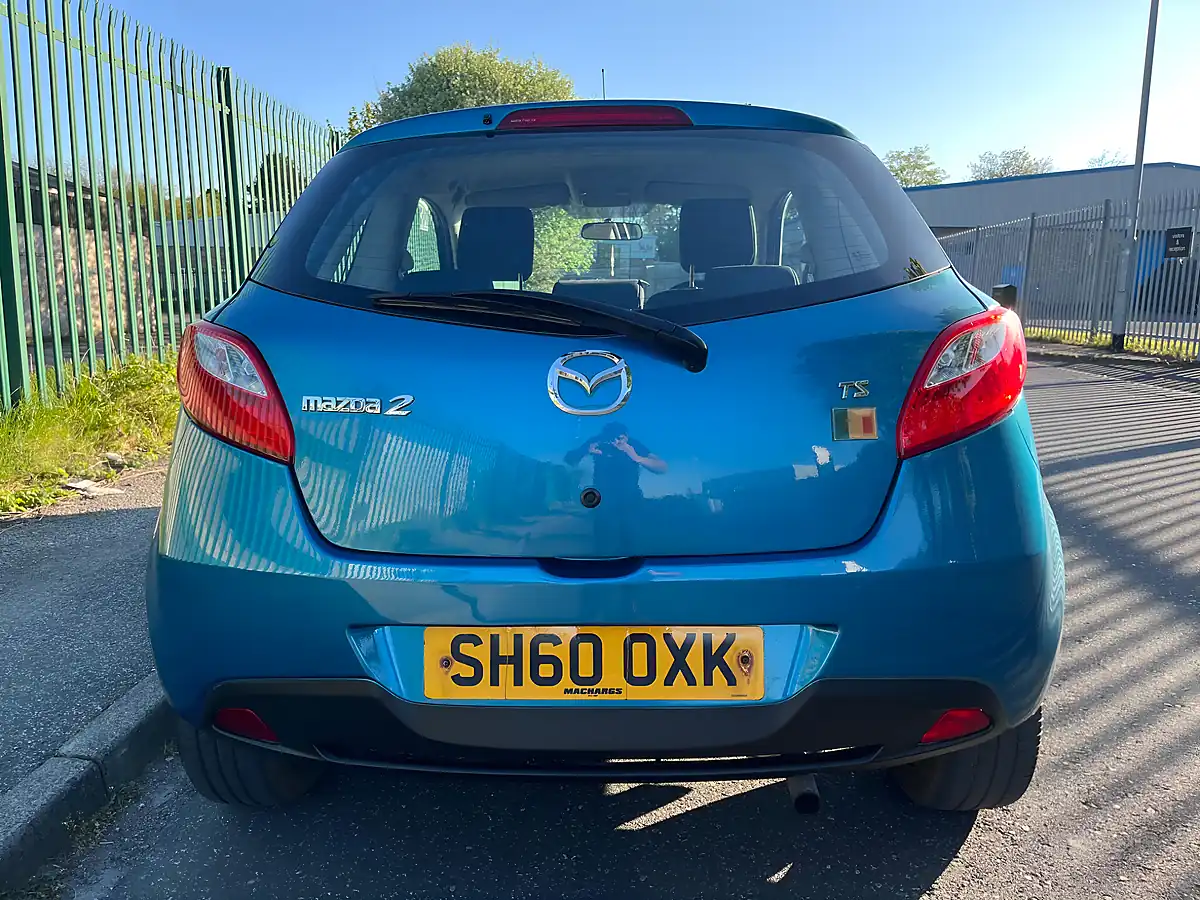 Used 2010 Mazda MAZDA2 Ts Blue - Interior and Exterior details 7