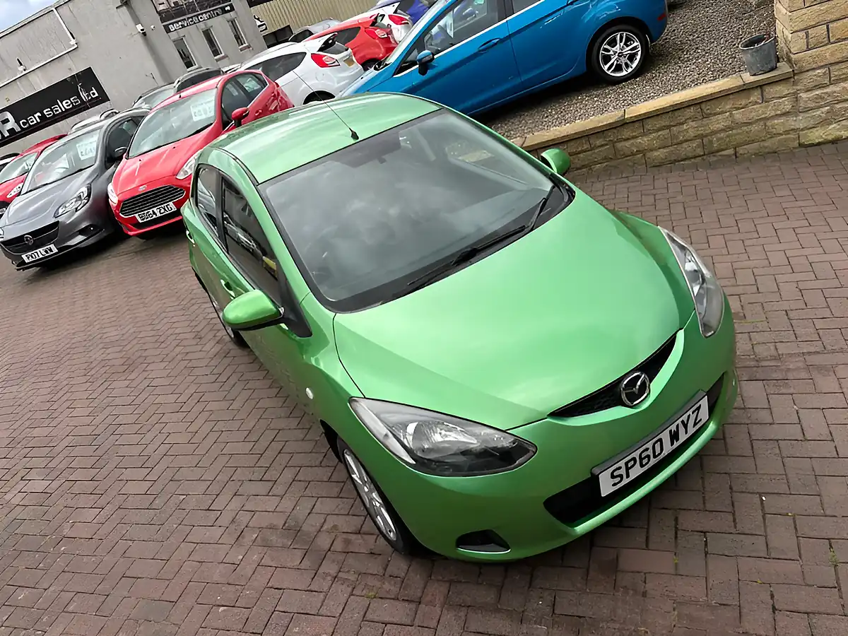 Used 2010 Mazda Mazda2 TS2 Green - Interior and Exterior details 15