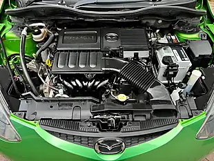 Used 2010 Mazda Mazda2 TS2 Green - Interior and Exterior details 20