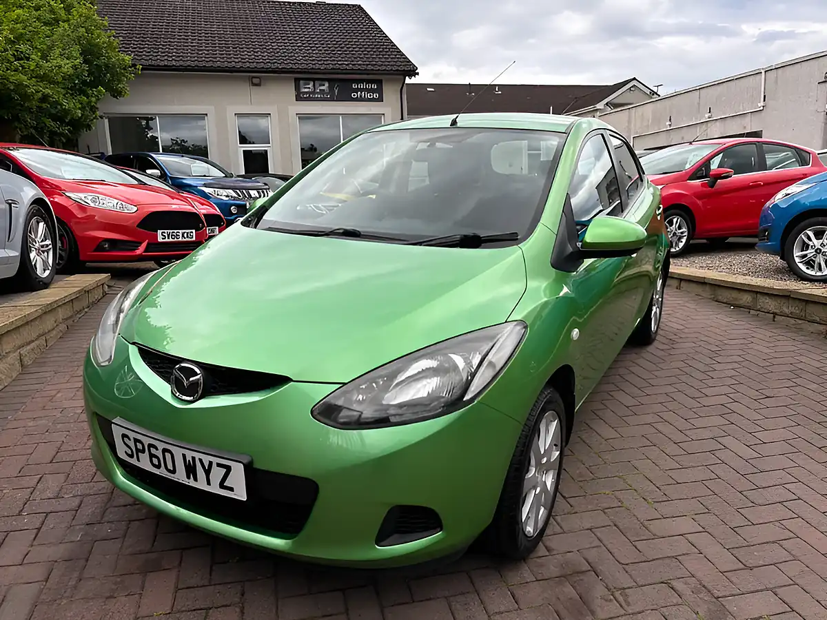 Used 2010 Mazda Mazda2 TS2 Green - Interior and Exterior details 4