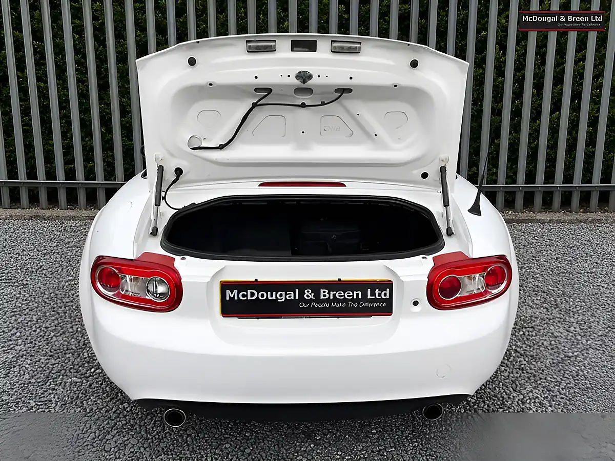 Used 2010 Mazda MX-5 20th Anniversary White - Interior and Exterior details 12