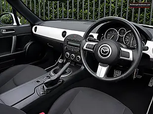 Used 2010 Mazda MX-5 20th Anniversary White - Interior and Exterior details 14