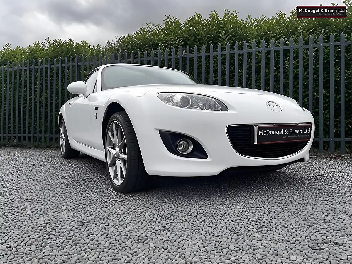 Used 2010 Mazda MX-5 20th Anniversary White - Interior and Exterior details 18