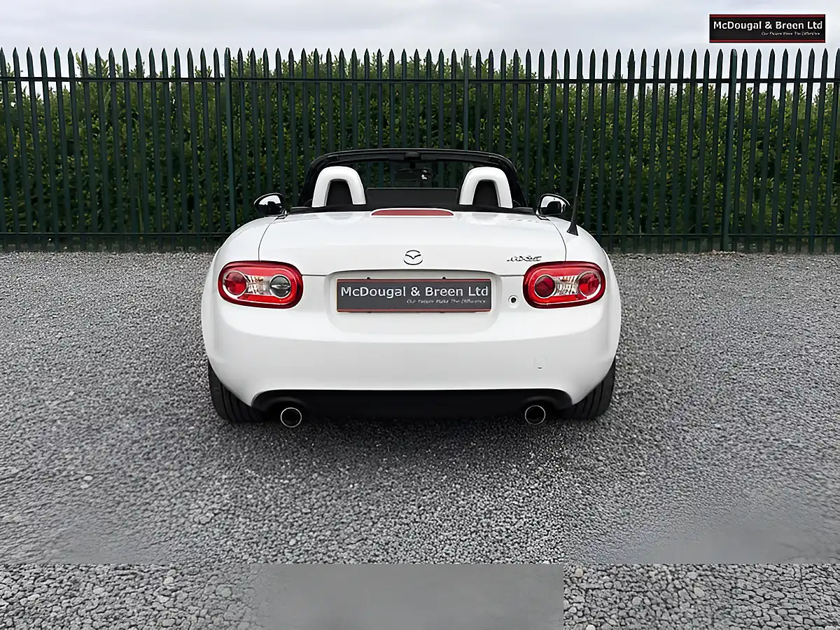 Used 2010 Mazda MX-5 20th Anniversary White - Interior and Exterior details 5