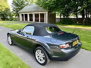 Used 2010 Mazda MX-5 Se Grey - Interior and Exterior details 18