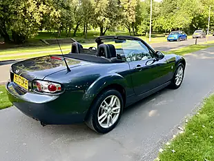Used 2010 Mazda MX-5 Se Grey - Interior and Exterior details 7