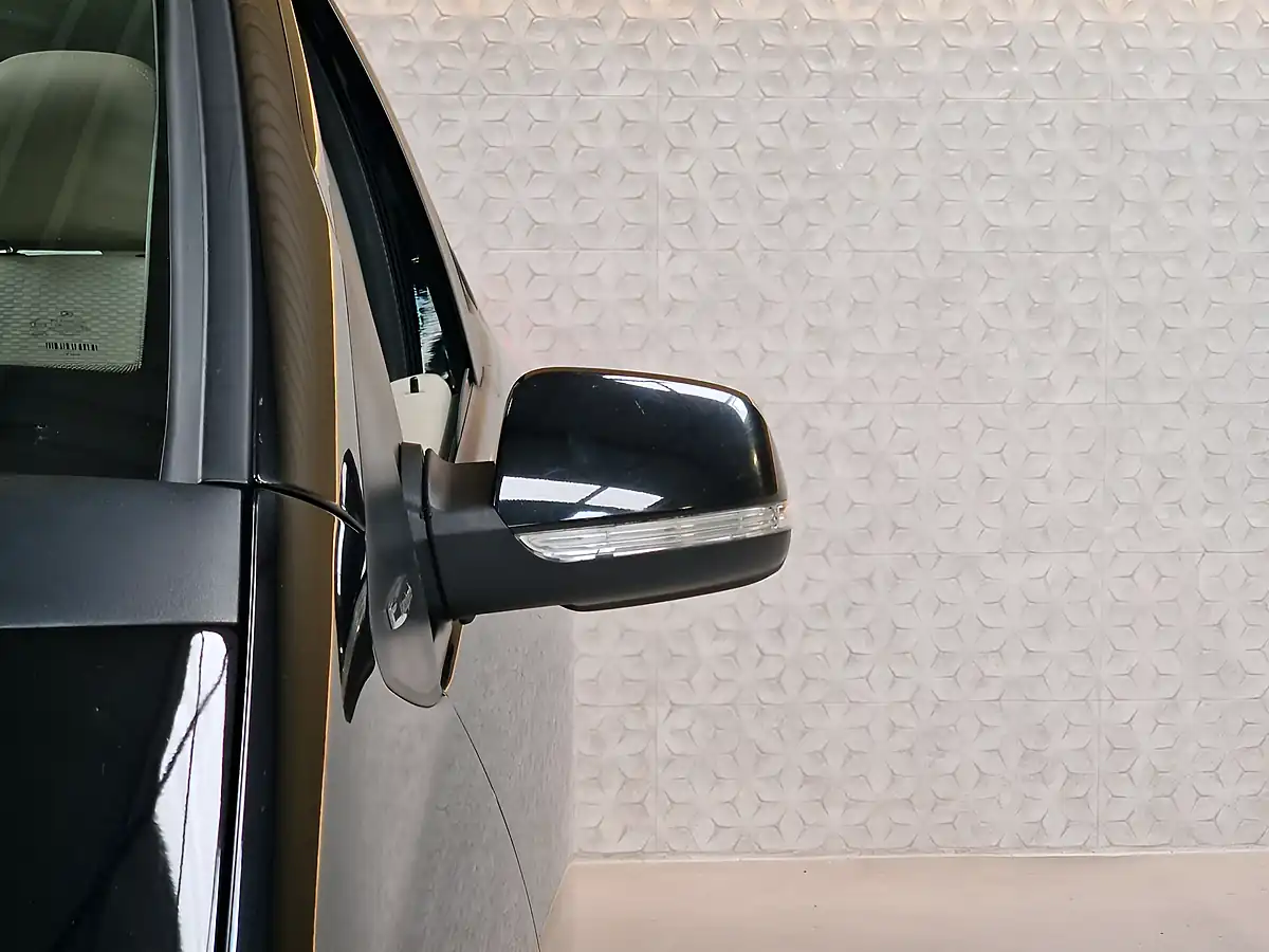 Used 2010 Mercedes-Benz a-Class Avantgarde Se Kosmos Black - Interior and Exterior details 19