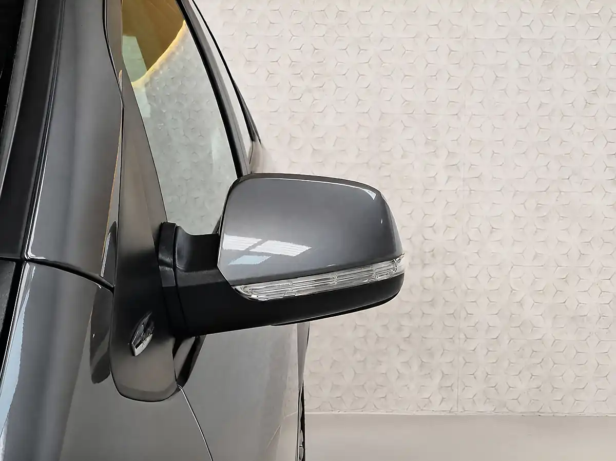 Used 2010 Mercedes-Benz a Class Avantgarde Se Mountain Grey - Interior and Exterior details 8