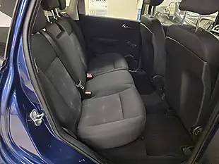 Used 2010 Mercedes-Benz a Class Classic Se Blue - Interior and Exterior details 7