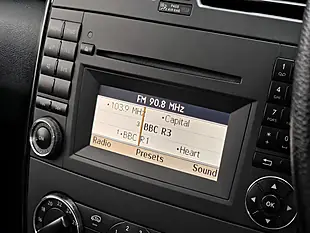 Used 2010 Mercedes-Benz a Class Classic Se Kosmos Black - Interior and Exterior details 18