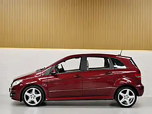 Used 2010 Mercedes-Benz B-Class Sport Saturn Red Metallic - Interior and Exterior details 6