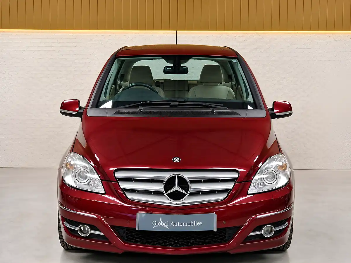 Used 2010 Mercedes-Benz B-Class Sport Saturn Red Metallic - Interior and Exterior details 7