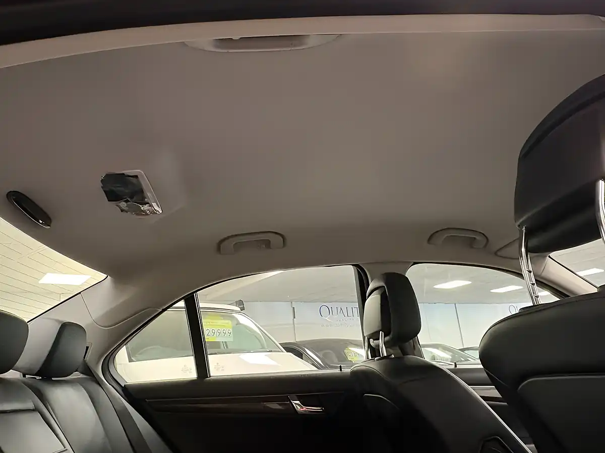 Used 2010 Mercedes-Benz C Class Elegance Silver - Interior and Exterior details 16