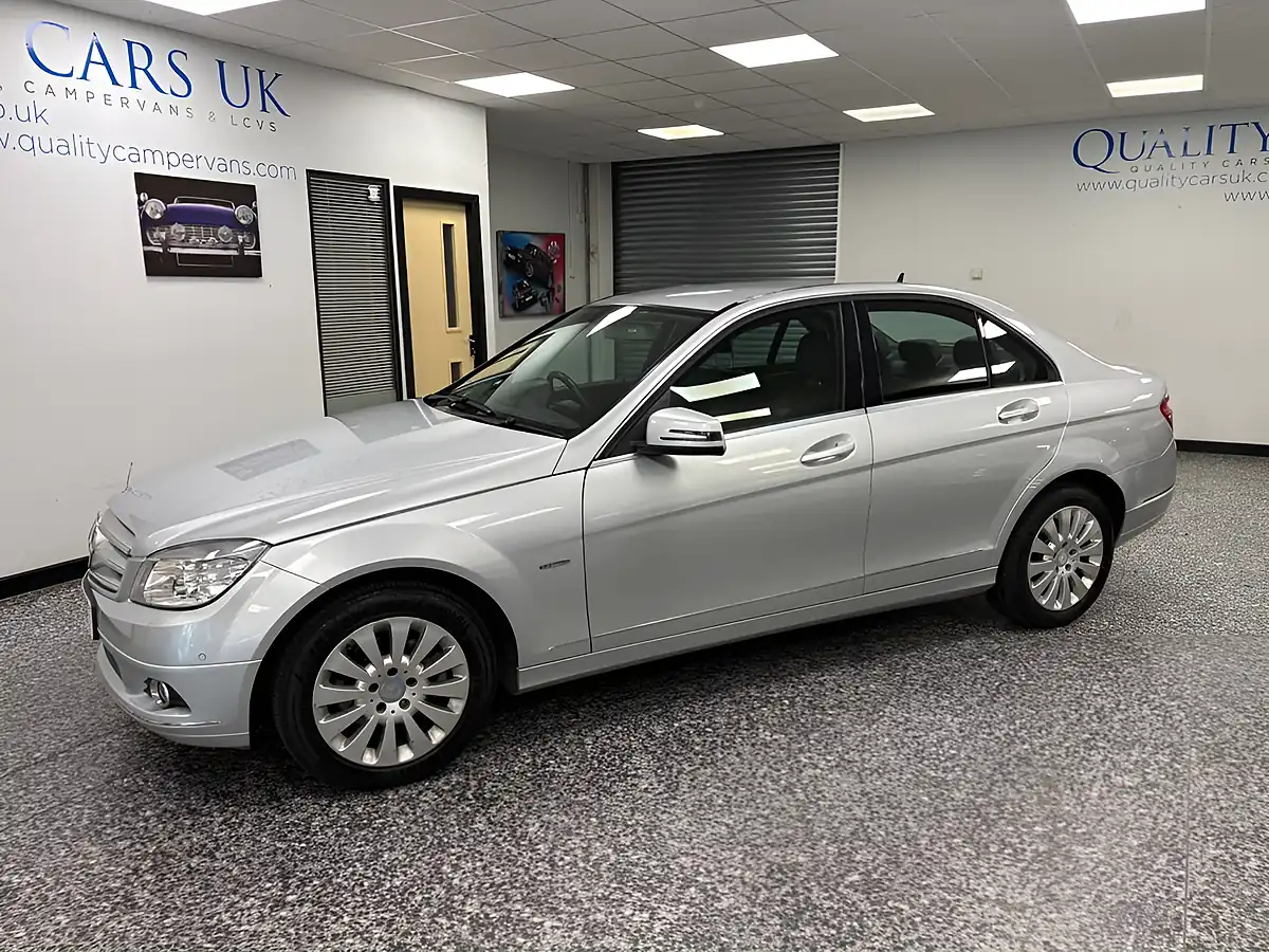 Used 2010 Mercedes-Benz C Class Elegance Silver - Interior and Exterior details 3