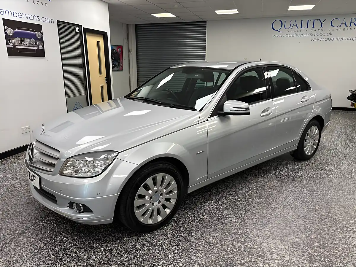 Used 2010 Mercedes-Benz C Class Elegance Silver - Interior and Exterior details 4