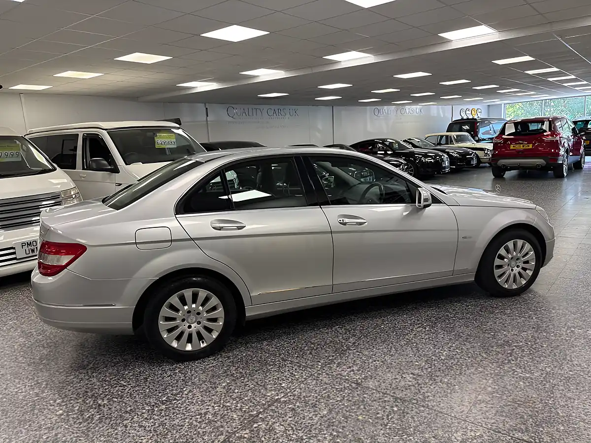 Used 2010 Mercedes-Benz C Class Elegance Silver - Interior and Exterior details 9