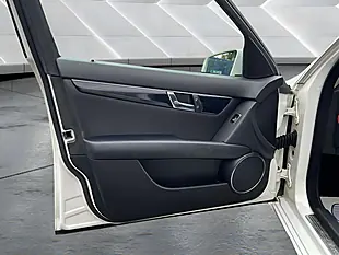 Used 2010 Mercedes-Benz C Class Executive Se White - Interior and Exterior details 18