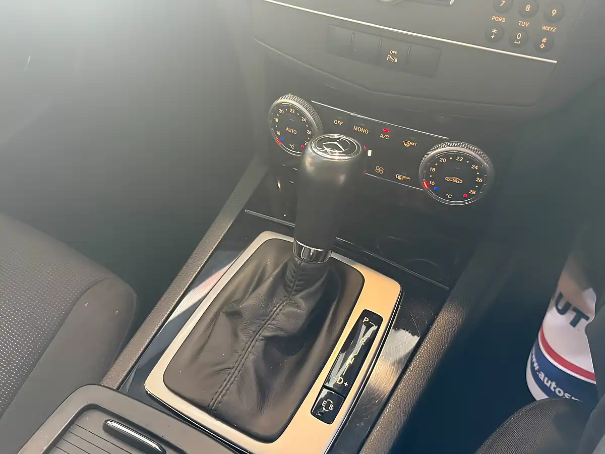 Used 2010 Mercedes-Benz C Class Se Silver - Interior and Exterior details 18
