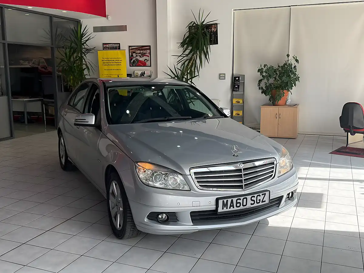 Used 2010 Mercedes-Benz C Class Se Silver - Interior and Exterior details 2