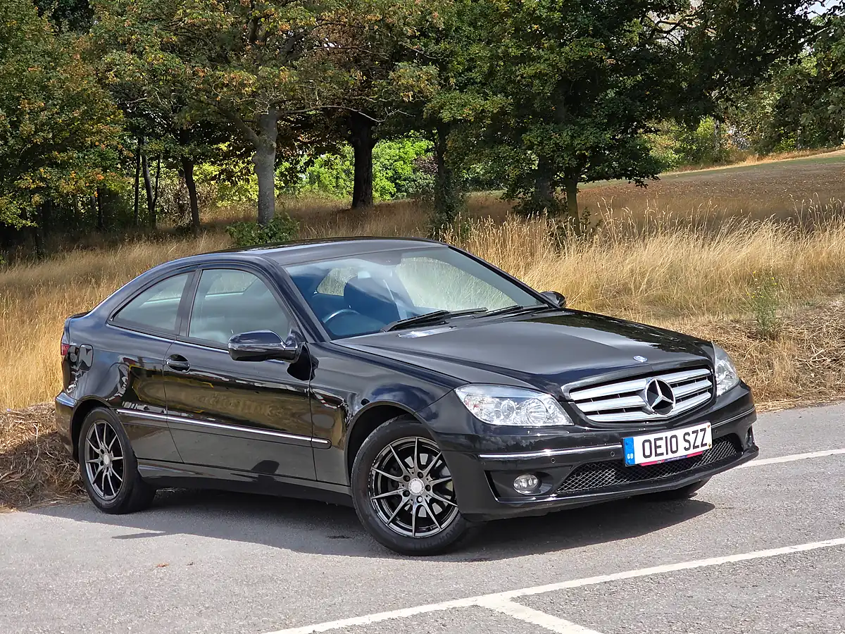 Used 2010 Mercedes-Benz Clc Class Se Black - Front View