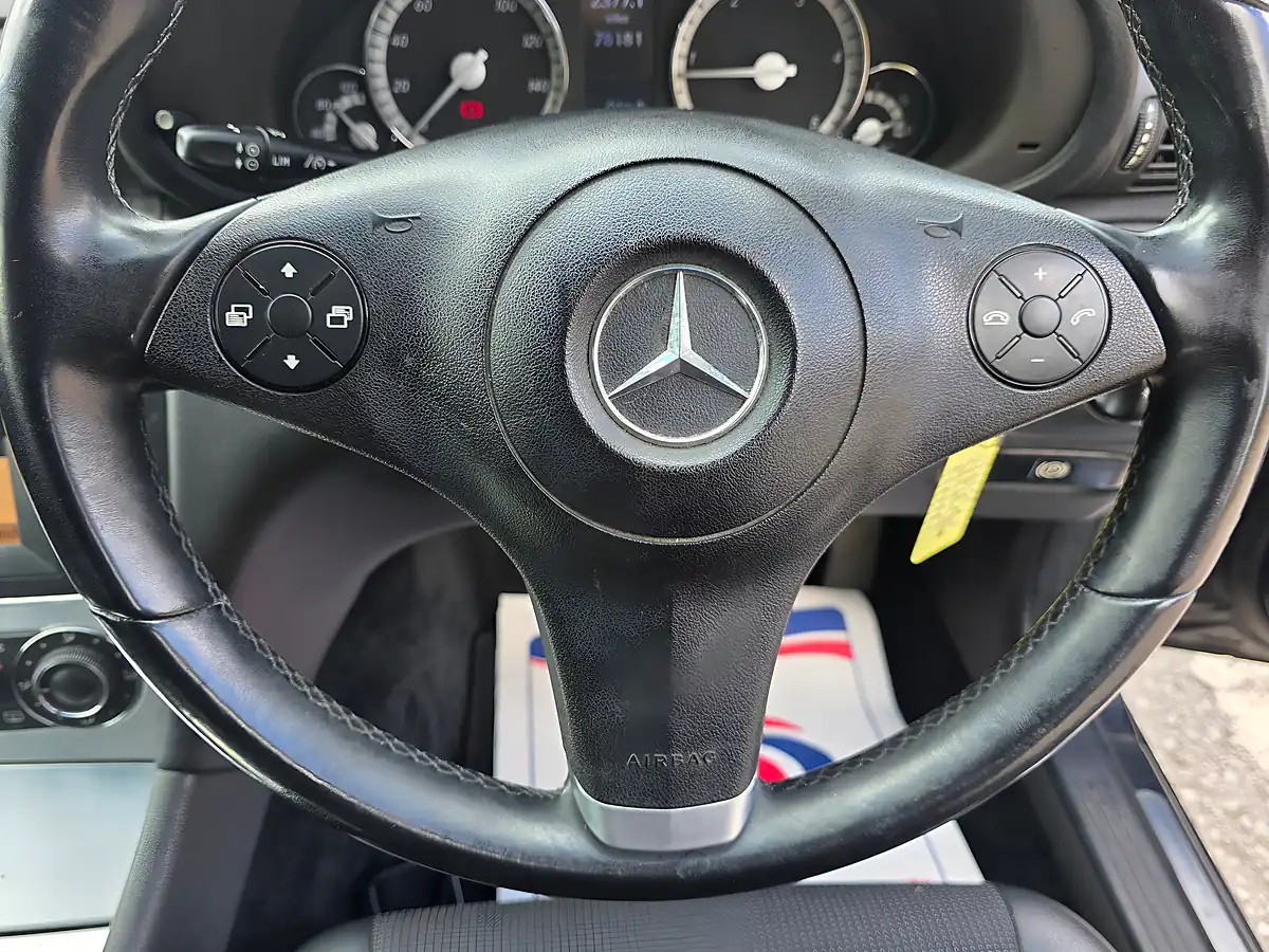Used 2010 Mercedes-Benz Clc Class Se Black - Interior and Exterior details 15