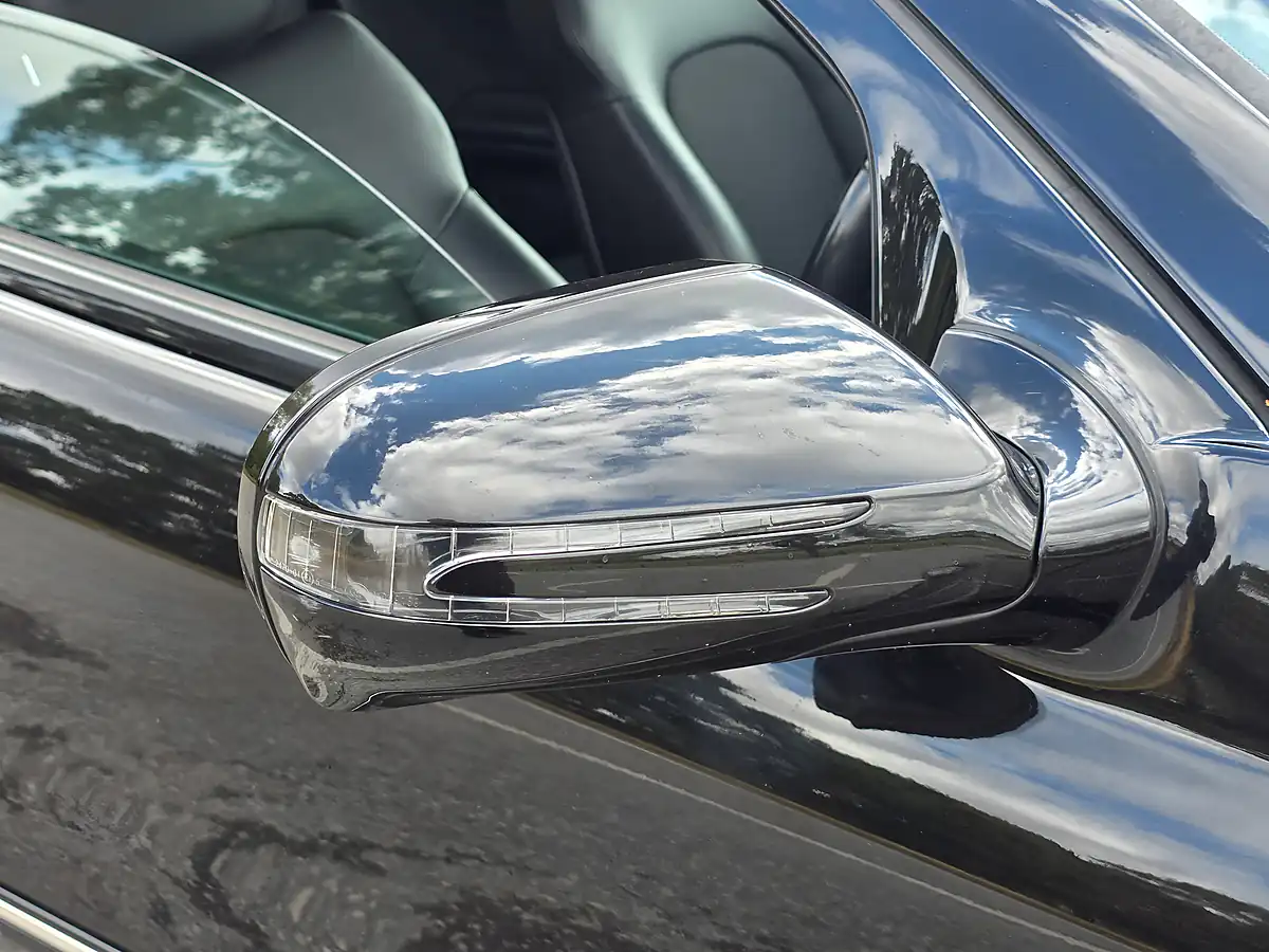 Used 2010 Mercedes-Benz Clc Class Se Black - Interior and Exterior details 18