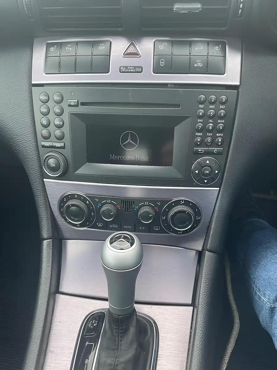Used 2010 Mercedes-Benz Clc Class Sport Black - Interior and Exterior details 11