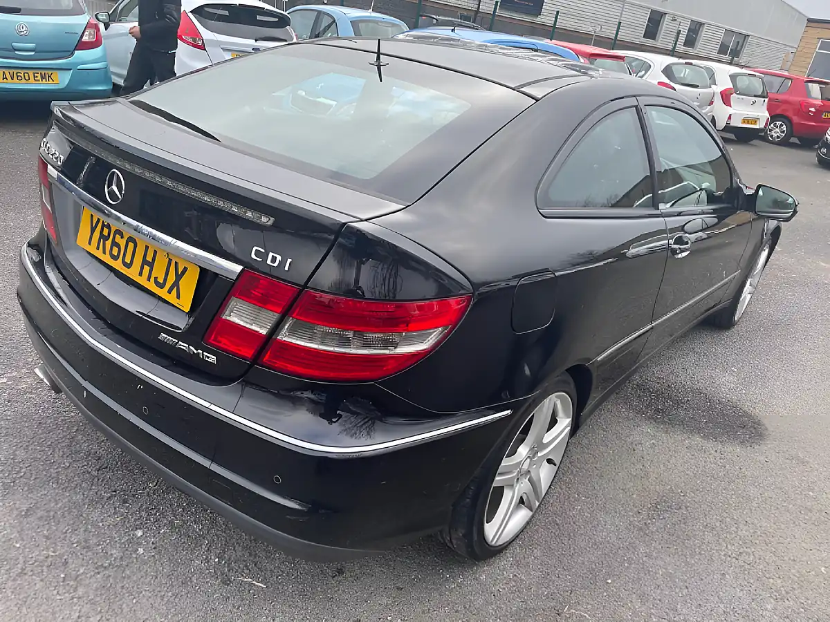 Used 2010 Mercedes-Benz Clc Class Sport Black - Interior and Exterior details 8