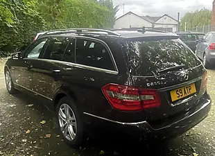 Used 2010 Mercedes-Benz E Class Avantgarde Brown - Interior and Exterior details 4