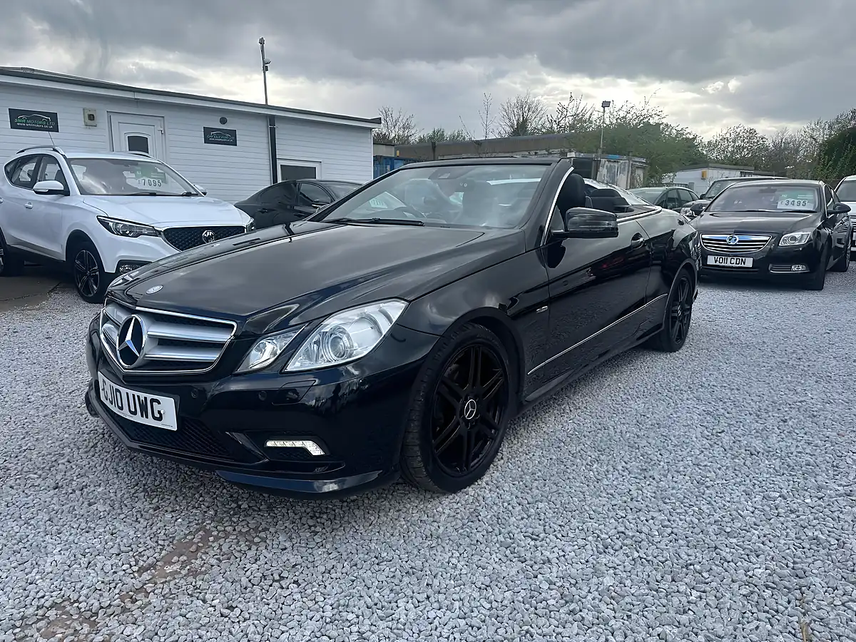 Used 2010 Mercedes-Benz E Class Sport Black - Interior and Exterior details 3