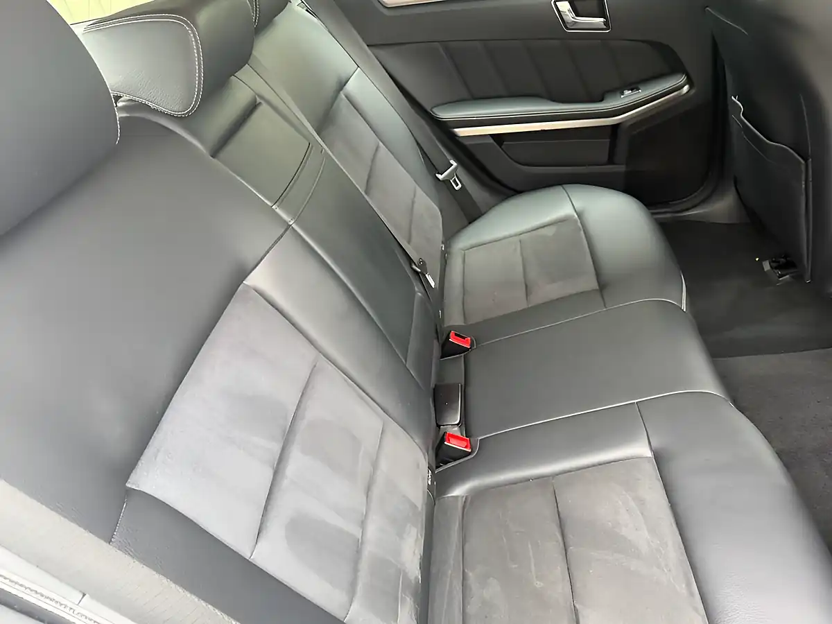 Used 2010 Mercedes-Benz E Class Sport Estate White - Interior and Exterior details 7