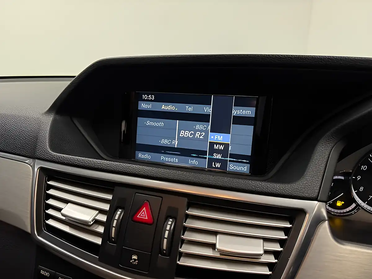 Used 2010 Mercedes-Benz E Class Sport Grey - Interior and Exterior details 17