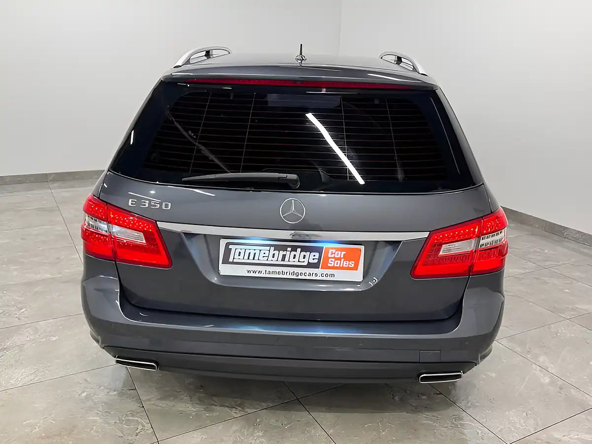Used 2010 Mercedes-Benz E Class Sport Grey - Interior and Exterior details 7