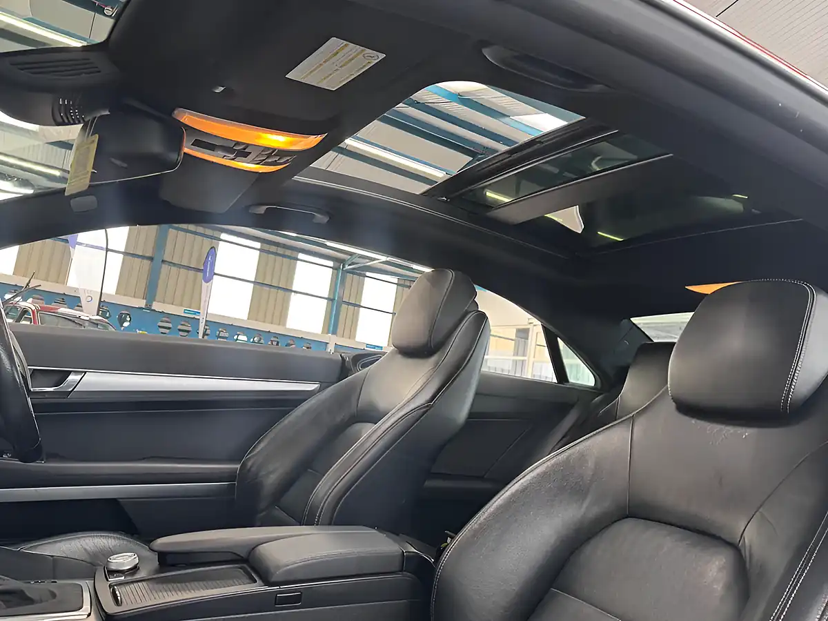 Used 2010 Mercedes-Benz E Class Sport Red - Interior and Exterior details 9