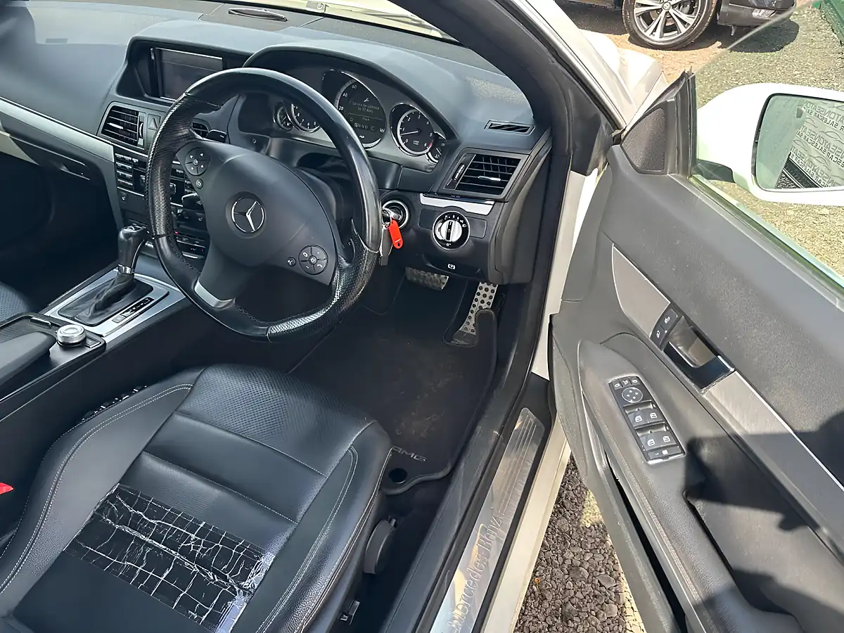 Used 2010 Mercedes-Benz E Class Sport White - Interior and Exterior details 10