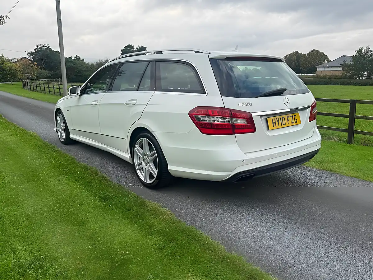 Used 2010 Mercedes-Benz E Class Sport White - Interior and Exterior details 5